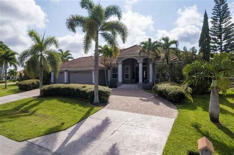 homes for sale in punta gorda isles fl  JUST LISTED